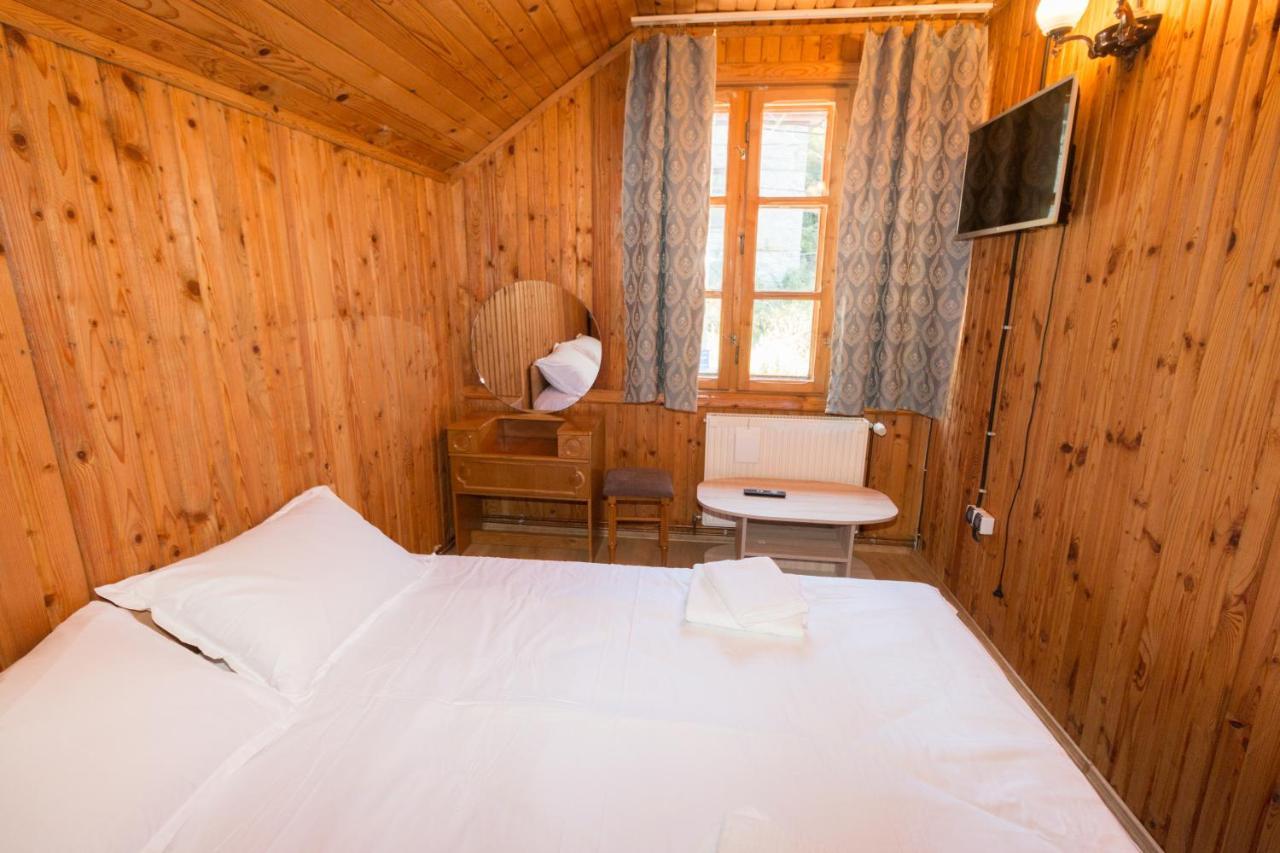 Ferienwohnung Rustic Regal Sinaia Exterior foto